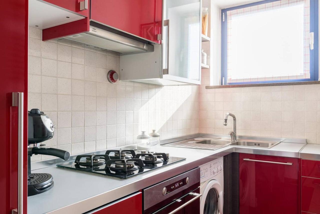 Apartament Fiera Milanocity View With Terrace Next To Shopping Mall Zewnętrze zdjęcie
