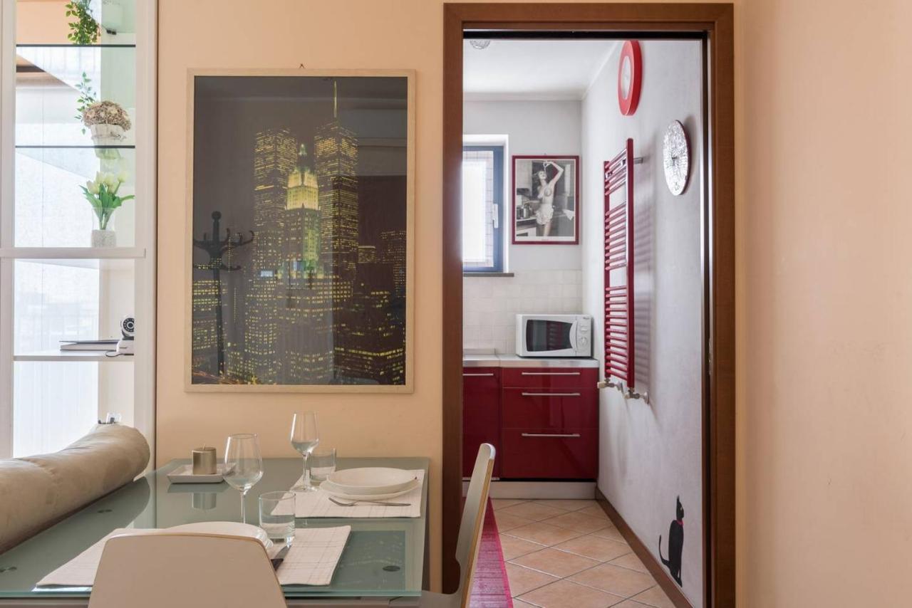 Apartament Fiera Milanocity View With Terrace Next To Shopping Mall Zewnętrze zdjęcie